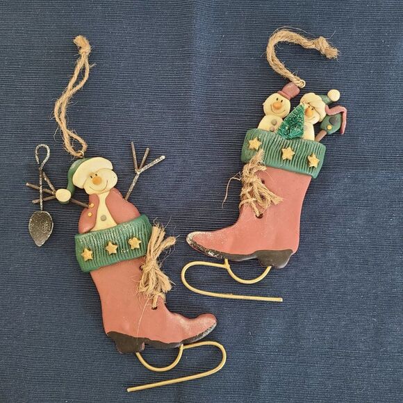 Vintage Winter Ice Skates With Snowman Christmas Ornaments Set of Two - Picture 3 of 15